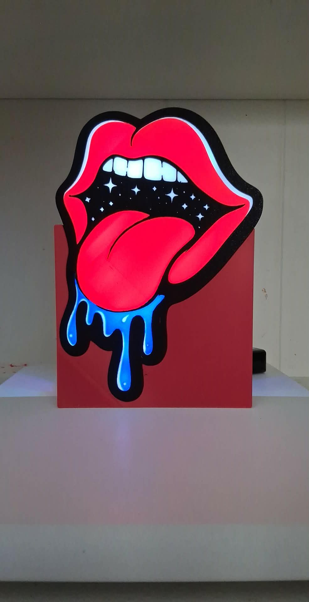 Lips LED light box – custom 3D printed – Lit Layer Creations